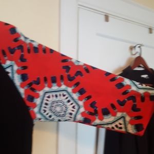 Tunic blouse with fun print